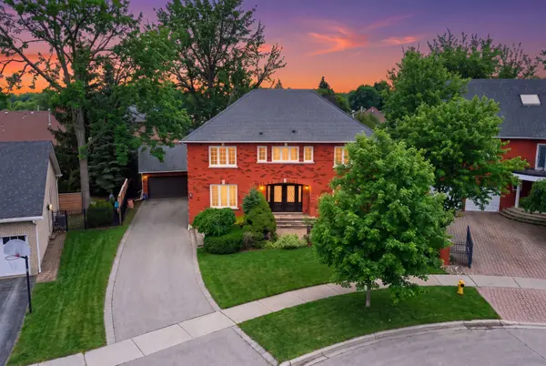 23 John Lyons RD, Markham, ON L3P 3H3