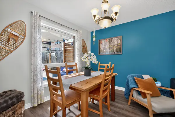 1060 Dina CRES, Midland, ON L4R 5C6