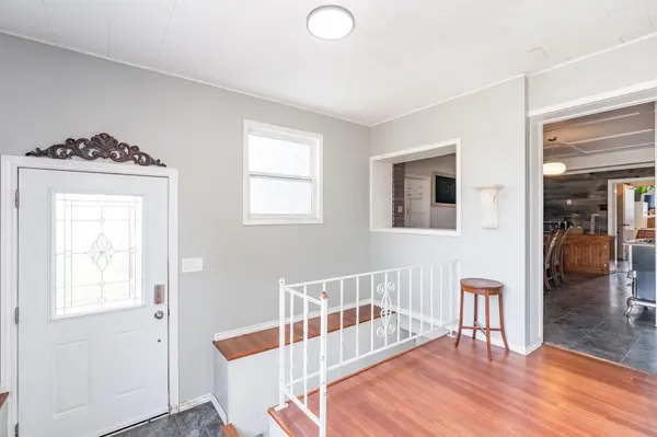 160 Lafontaine RD W, Tiny, ON L9M 0H1