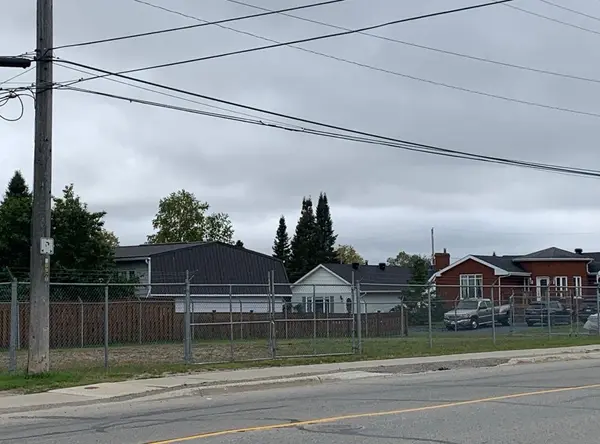 18 Fifth ST, Cochrane, ON P0L 1C0