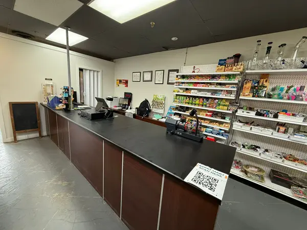 83 Kennedy RD S #17, Brampton, ON L6W 3P3