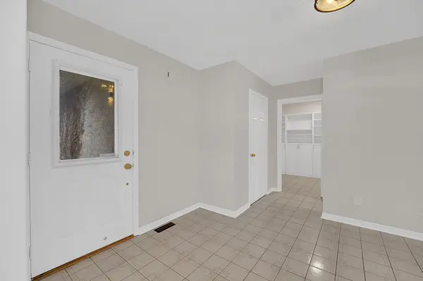 69 St Michaels CRES, Caledon, ON L7E 5Y9