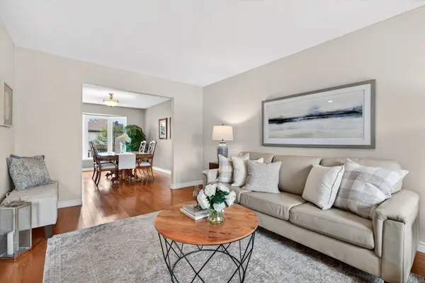 2163 Winding WAY, Burlington, ON L7M 2X2