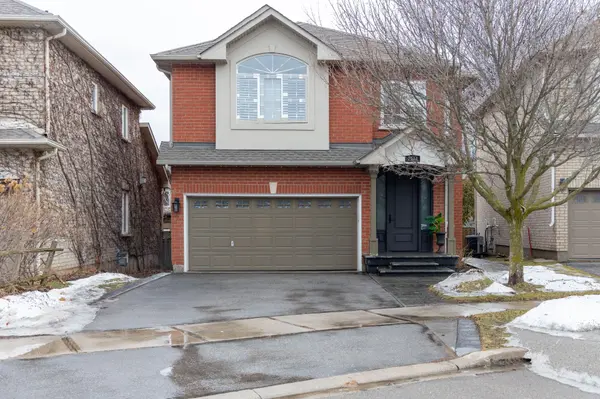2434 Blue Holly CRES, Oakville, ON L6M 4V4