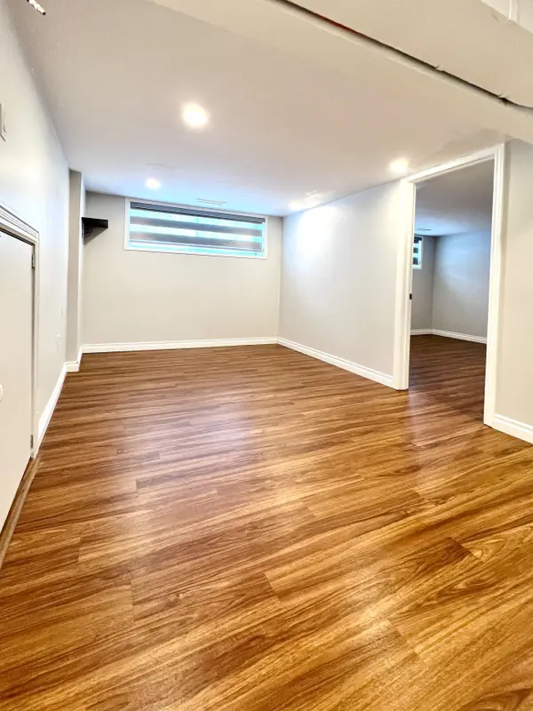 5285 Woodhaven CT #BSMT, Burlington, ON L7L 3T7