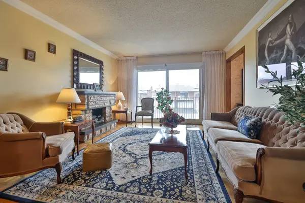 101 Benjamin Boake TRL, Toronto W05, ON M3J 3C8