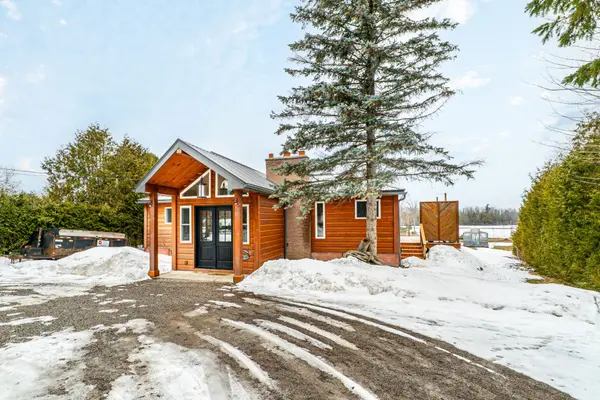63 Robinson AVE, Kawartha Lakes, ON K0M 2B0