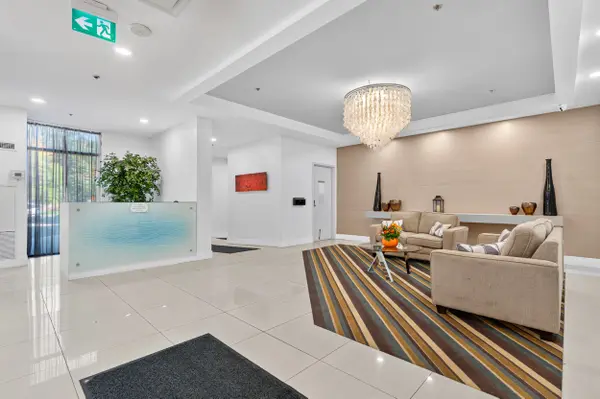 170 Water ST N #601, Cambridge, ON N1R 3B6