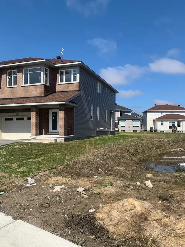 35 Wylie WAY, Carleton Place, ON K7C 0C4