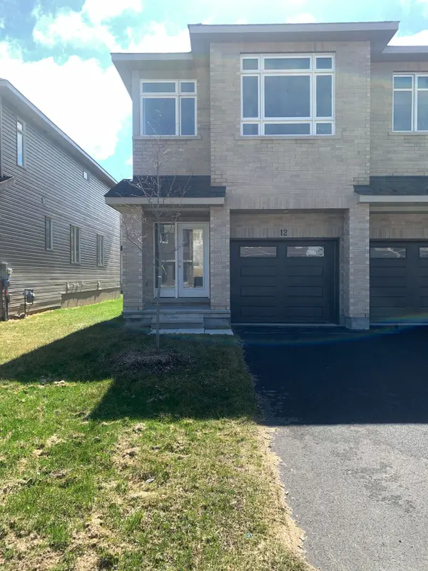 12 Wylie WAY, Carleton Place, ON K7C 0C4