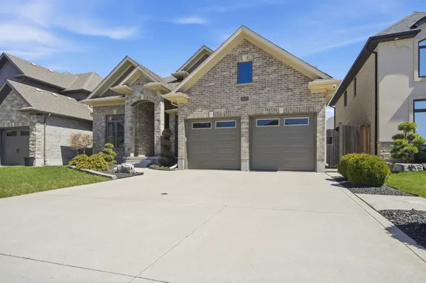 1042 Melsetter WAY, London North, ON N6G 0S5