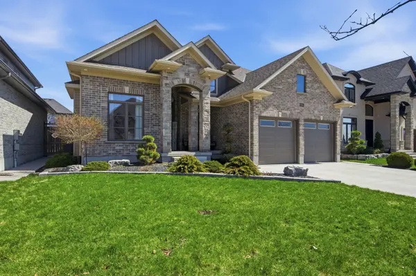 1042 Melsetter WAY, London North, ON N6G 0S5