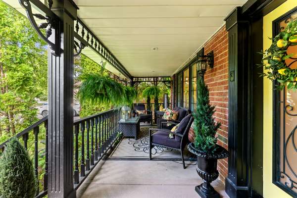 233 Huycke ST, Cobourg, ON K9A 5K8