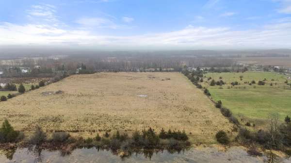 1214 Salem RD, Prince Edward County, ON K0K 1T0