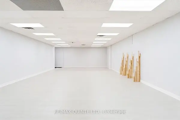 257 Dundas ST E #UNIT #4, Quinte West, ON K8V 1M1