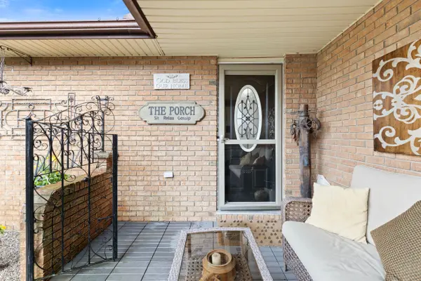 89 Endicott TER, Welland, ON L3C 5S3