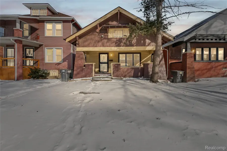 9304 Otsego ST, Detroit, MI 48204