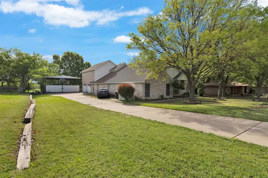 3310 Darby Lane, Denton, TX 76207