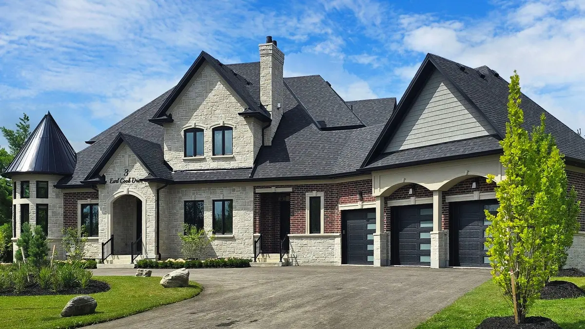 3 Earl Cook DR, Whitchurch-stouffville, ON L4A 1L5