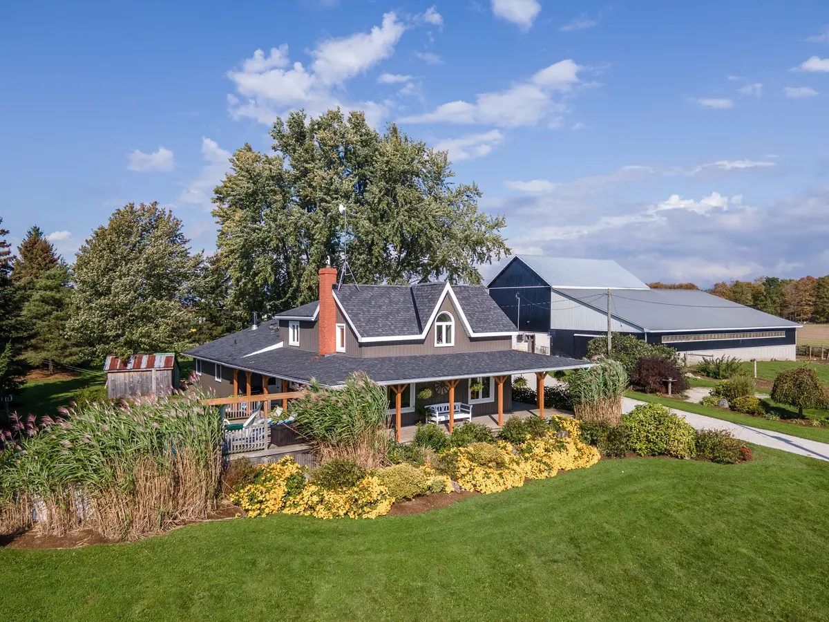 121097 12 Side Road, Georgian Bluffs, ON N0H 2N0