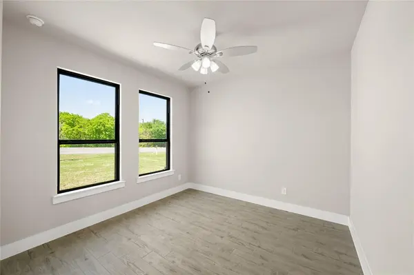 2890 FM 878, Waxahachie, TX 75165