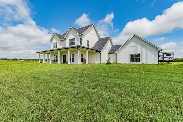 5808 County Road 4120, Campbell, TX 75422