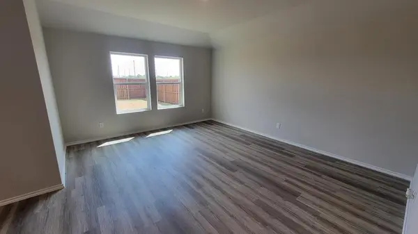 11137 LONE RANGER Lane, Fort Worth, TX 76036