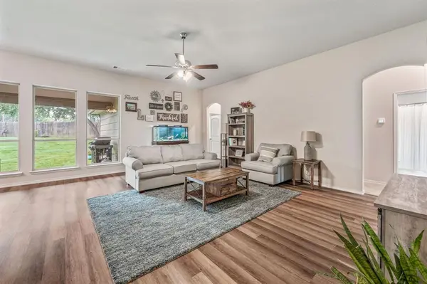 4304 Lucero Drive, Granbury, TX 76048