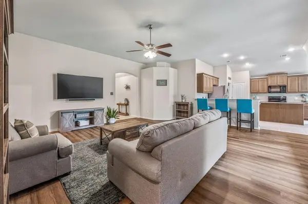 4304 Lucero Drive, Granbury, TX 76048