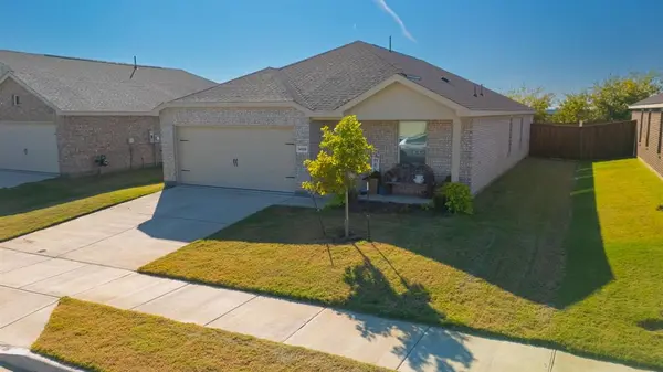 14128 Golden Bridge Drive, Pilot Point, TX 76258