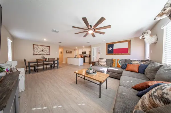 14128 Golden Bridge Drive, Pilot Point, TX 76258