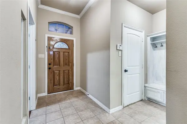 917 John Kennedy Drive, Saginaw, TX 76179