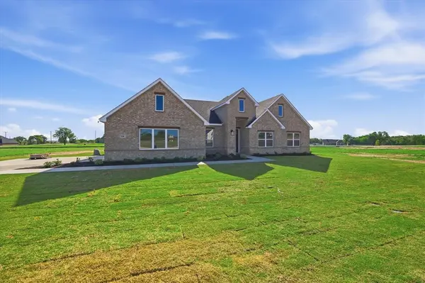 108 Cattleman Drive, Poolville, TX 76487