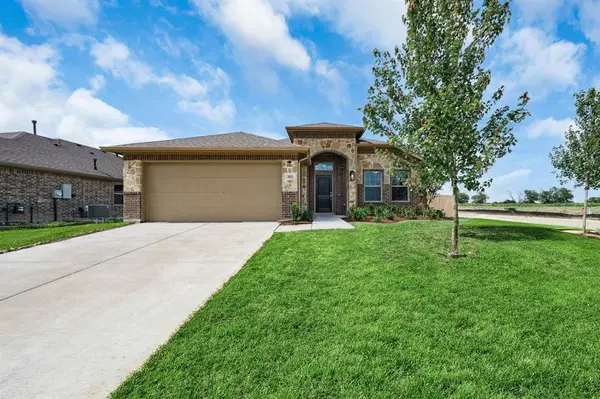 3801 Arrowchop Drive, Caddo Mills, TX 75135