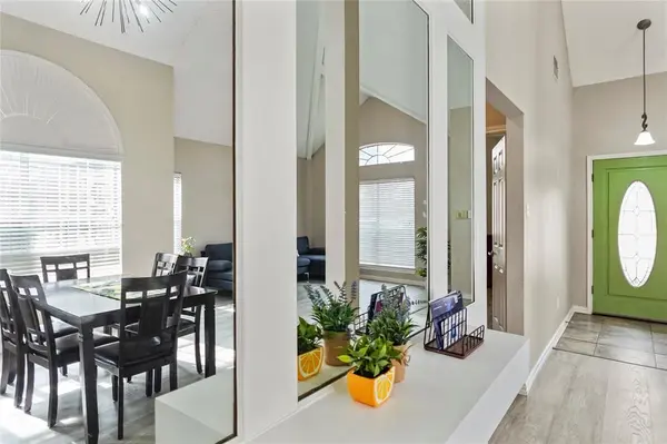 2123 Daniel Way, Carrollton, TX 75006