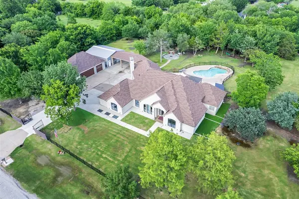1690 Lynn Lane, Lucas, TX 75002