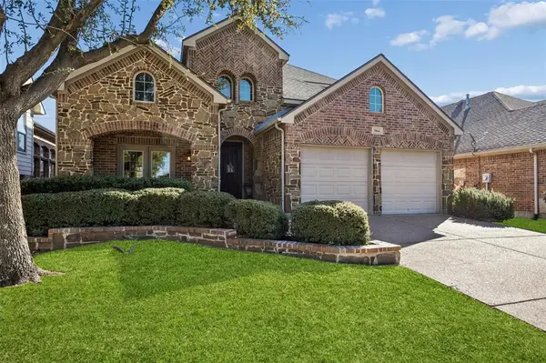 7064 Sea Star Drive, Grand Prairie, TX 75054