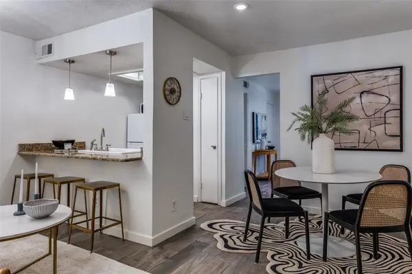 4525 Gilbert #204, Dallas, TX 75219