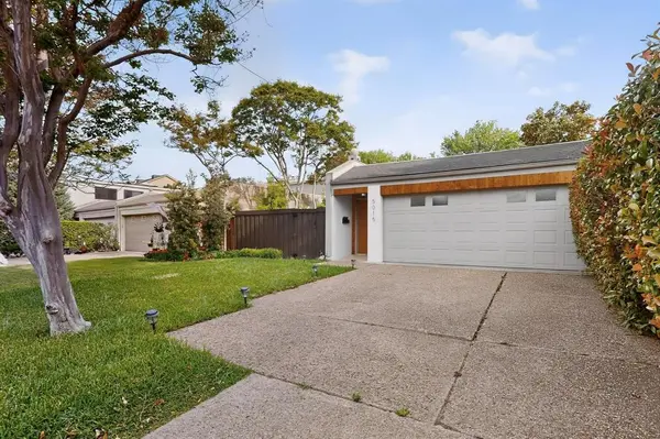 5015 Thunder Road, Dallas, TX 75244