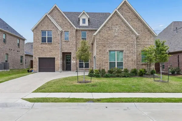 629 Singing Water Drive, Rockwall, TX 75087