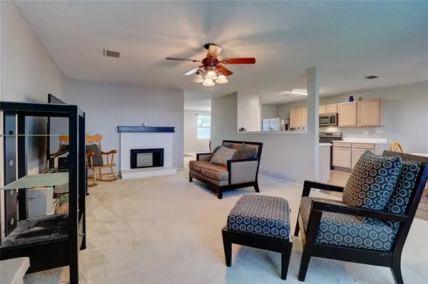 1305 Highcrest Drive, Burleson, TX 76028