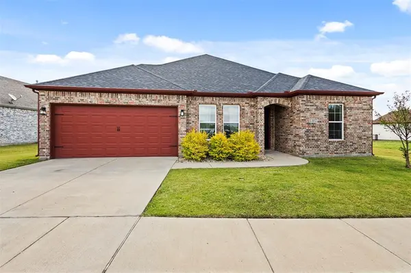 1307 Carnoustie Drive, Ennis, TX 75119