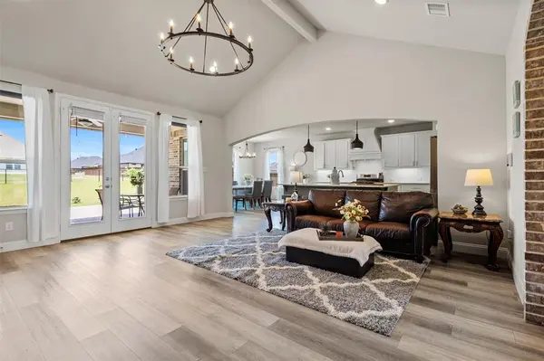 9512 Lynx Crossing, Godley, TX 76044