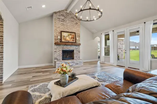 9512 Lynx Crossing, Godley, TX 76044