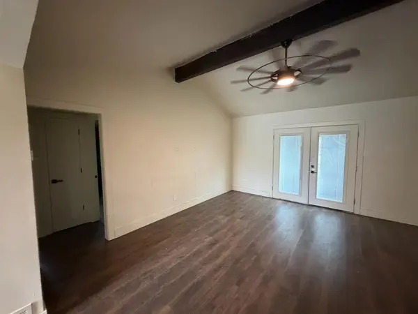 301 Bernice Court, Burleson, TX 76028