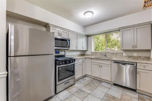 2600 San Marcus Avenue, Dallas, TX 75228