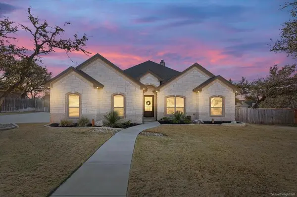 102 Rancho Del Lago Lane, Morgans Point Resort, TX 76513