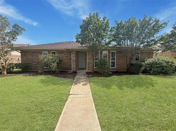 2008 Gardanne Lane, Carrollton, TX 75007