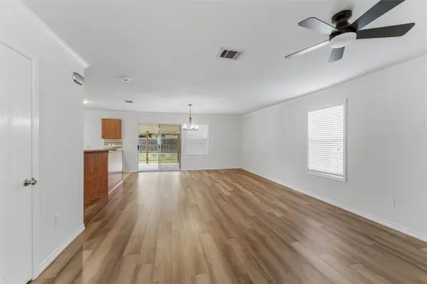 1629 Withers Way, Krum, TX 76249