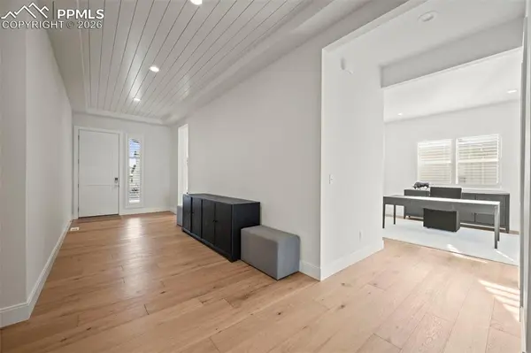 3474 Crest Hollow VW, Colorado Springs, CO 80904